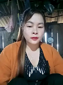 Snapshot of Bling_sexy chatting on 02.10.26 Bling sexy online show from 02.10.26