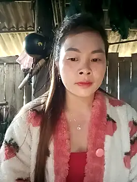 Snapshot of Bling_sexy chatting on 02.12.26 Bling sexy online show from 02.12.26