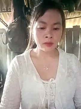 Snapshot of Bling_sexy chatting on 02.24.26 Bling sexy online show from 02.24.26