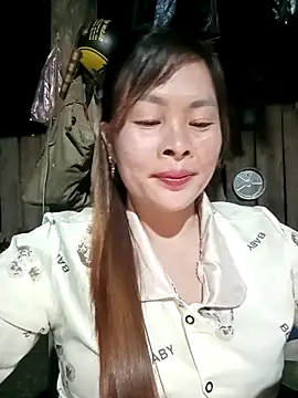 Snapshot of Bling_sexy chatting on 02.28.26 Bling sexy online show from 02.28.26