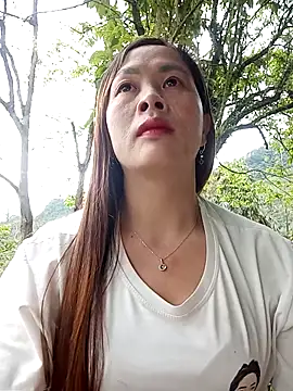 Snapshot of Bling_sexy chatting on 03.10.26 Bling sexy online show from 03.10.26