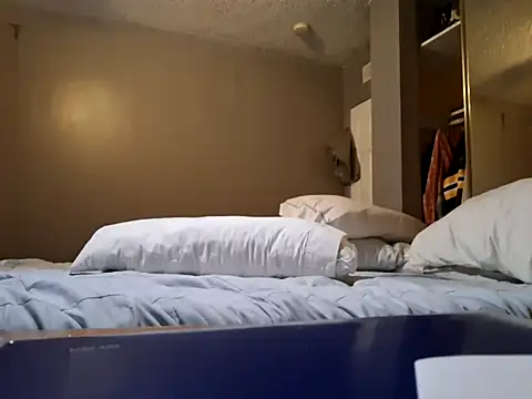 Snapshot of Hrnymanedawg13 chatting on 02.02.26 Hrnymanedawg13 online show from 02.02.26