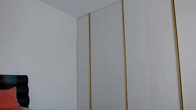 Snapshot of LunaVibes_ chatting on 02.27.26 LunaVibes online show from 02.27.26