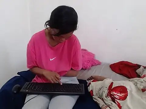 B Slut online show from 02.19.26