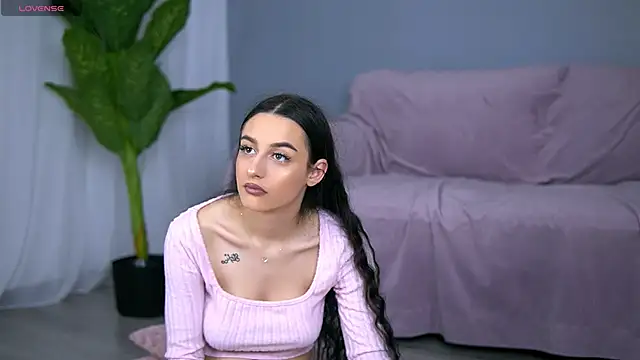 ElaraVixen online show from 02.18.26