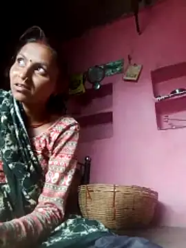 Snapshot of Juli_rathore chatting on 06.14.26 Juli rathore online show from 06.14.26