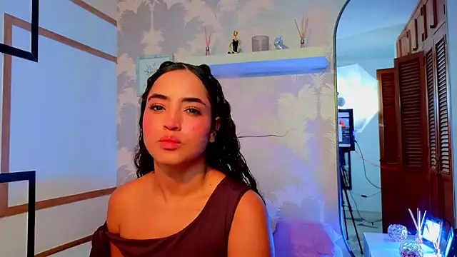 Emma Thompssonn online show from 07.09.26