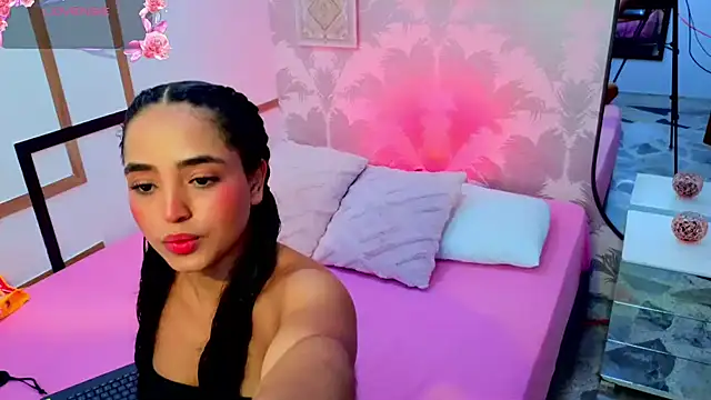 Emma Thompssonn online show from 07.21.26
