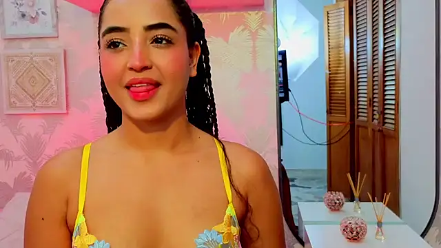 Emma Thompssonn online show from 07.23.26