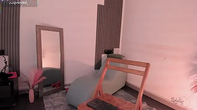 fransheskarossi online show from 02.05.26