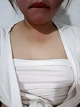 Snapshot of Elizabeth8 chatting on 02.02.26 Elizabeth8 online show from 02.02.26