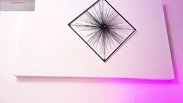 Snapshot of Rosse_Baker_ chatting on 03.19.26 Rosse Baker online show from 03.19.26