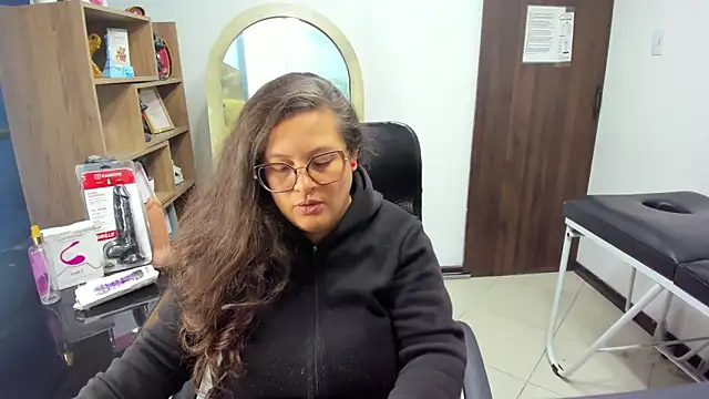 Sarah Boobs  online show from 06.06.26