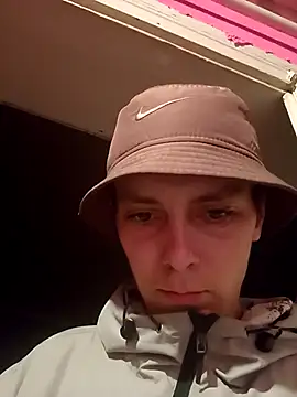 Snapshot of 1423Ret chatting on 03.11.26 1423Ret online show from 03.11.26