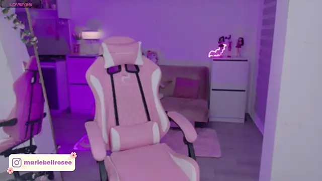 Blush Marie online show from 04.28.26