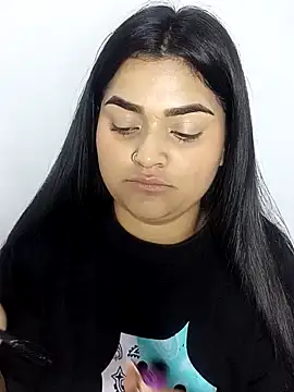 Emma Sweet- online show from 02.01.26