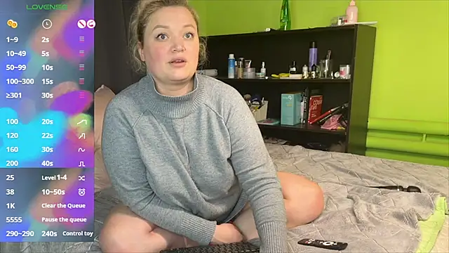 Snapshot of LisaWiliams chatting on 02.08.26 LisaWiliams online show from 02.08.26