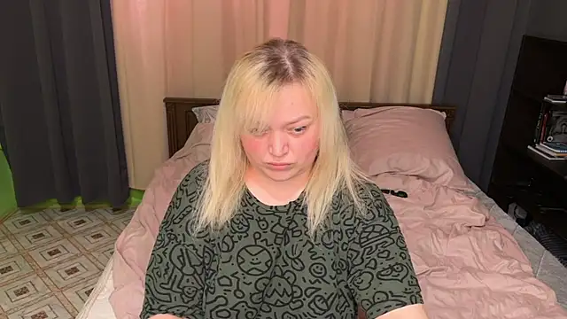 Snapshot of LisaWiliams chatting on 03.18.26 LisaWiliams online show from 03.18.26