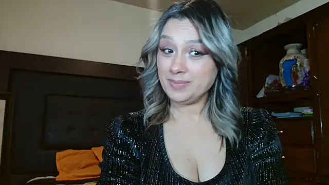 aitanalove  online show from 05.15.26
