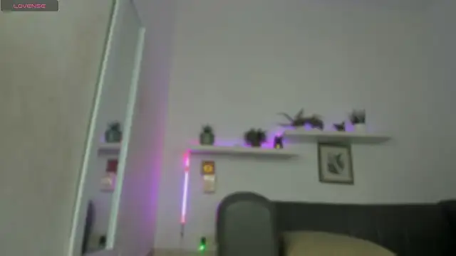 Snapshot of Amira_Alzahra chatting on 07.21.26 Amira Alzahra online show from 07.21.26