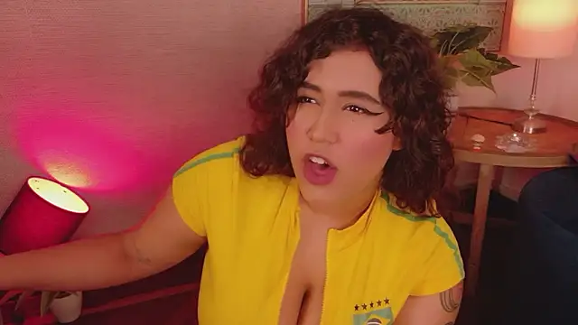 Maya house online show from 02.28.26