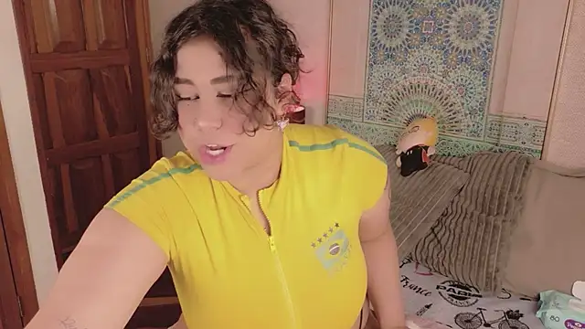 Maya house online show from 06.11.26