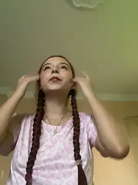 Carithooo online show from 02.11.26