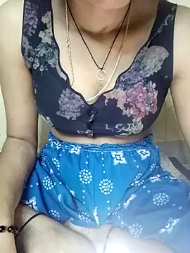 Snapshot of annugirl chatting on 03.06.26 annugirl online show from 03.06.26