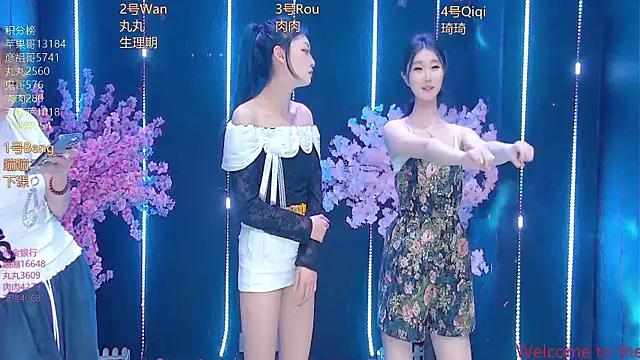 queen--001 online show from 04.04.26