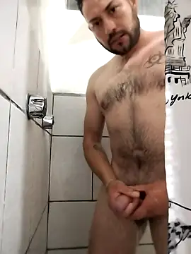 Snapshot of Alexxxandrino chatting on 01.19.26 Alexxxandrino online show from 01.19.26