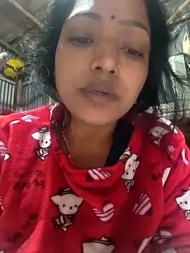 Snapshot of Hot-Tinaa chatting on 02.07.26 Hot-Tinaa online show from 02.07.26