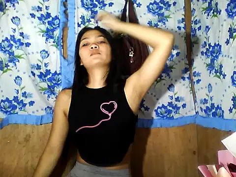 PinaySkinnyJust18 online show from 05.03.26