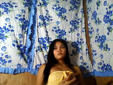 PinaySkinnyJust18 online show from 07.04.26