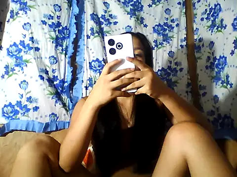 PinaySkinnyJust18 online show from 07.09.26
