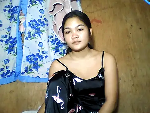 PinaySkinnyJust18 online show from 07.12.26