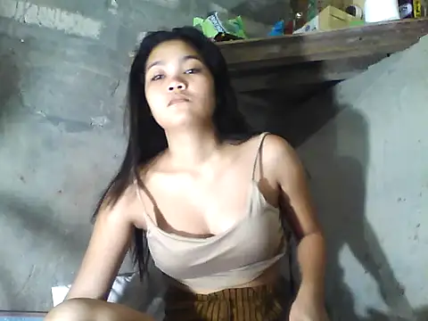 PinaySkinnyJust18 online show from 07.29.26