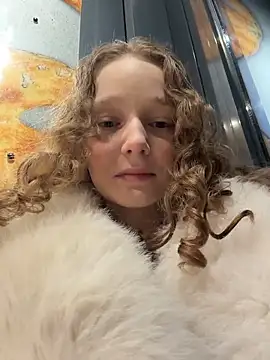 outside rosy online show from 04.06.26