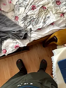 Snapshot of Mumbai_Guy_143 chatting on 01.18.26 Mumbai Guy 143 online show from 01.18.26