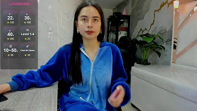 Qetsyah tf online show from 04.25.26