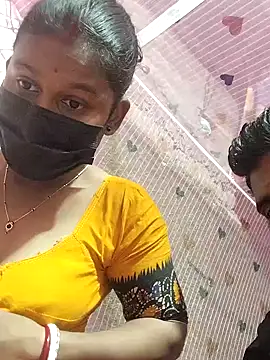 Snapshot of Romanticoupls4 chatting on 02.03.26 Romanticoupls4 online show from 02.03.26