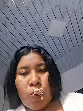 Sweet-Dirty-Storm online show from 05.24.26