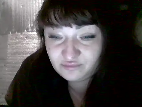 Snapshot of AllinaKis chatting on 02.22.26 AllinaKis online show from 02.22.26