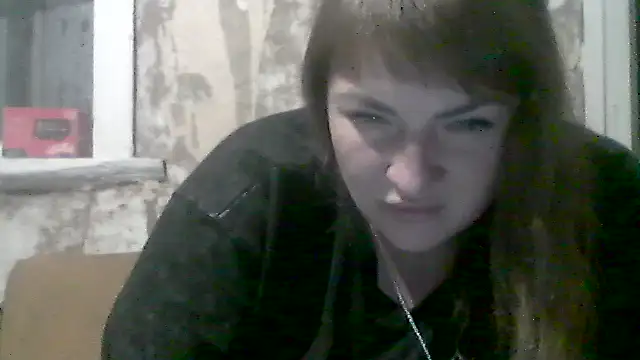 Snapshot of AllinaKis chatting on 07.21.26 AllinaKis online show from 07.21.26