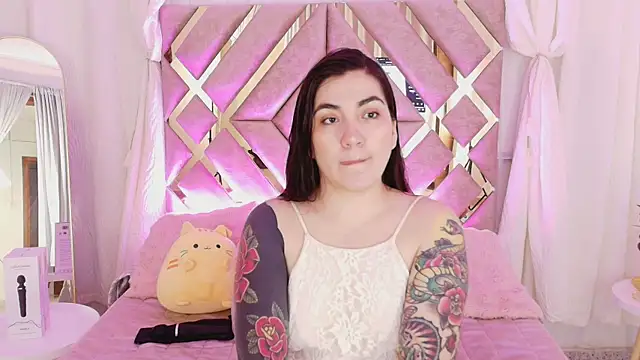 KathiaJenner online show from 05.02.26