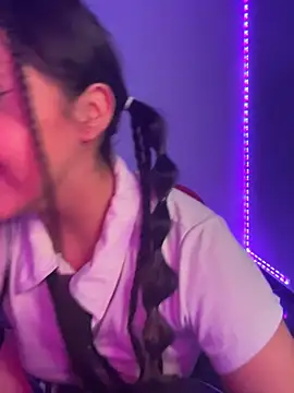 laraa rous online show from 03.12.26