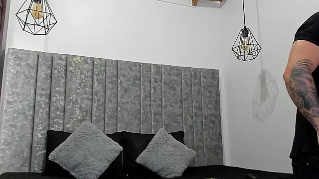 Calvin Hunter online show from 02.22.26