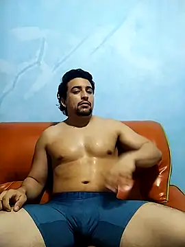 Snapshot of AxelWhitte chatting on 02.12.26 AxelWhitte online show from 02.12.26