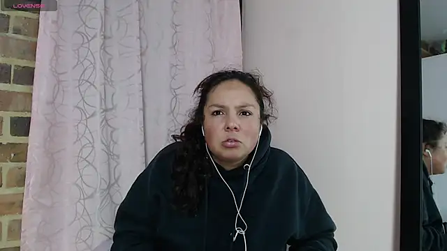 HannaRose- online show from 05.03.26