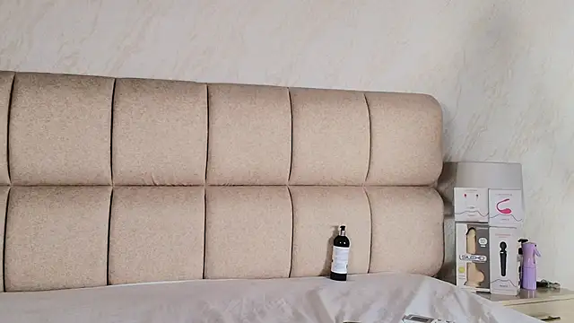 Snapshot of Hannahpretty- chatting on 03.18.26 Hannahpretty- online show from 03.18.26