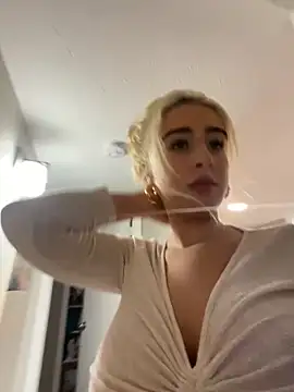 Pink mink21 online show from 02.05.26